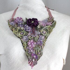 Victorian Romantic Lace Bib Necklace